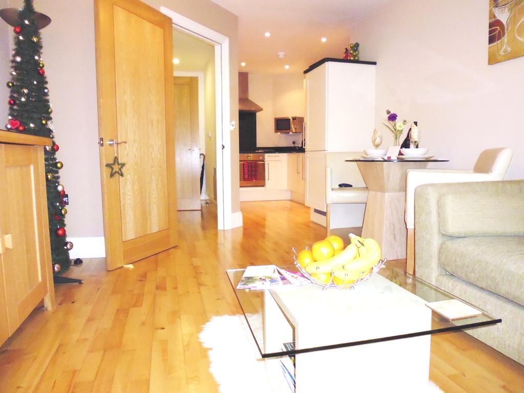 요크 11 Talbot Court 아파트 외부 사진