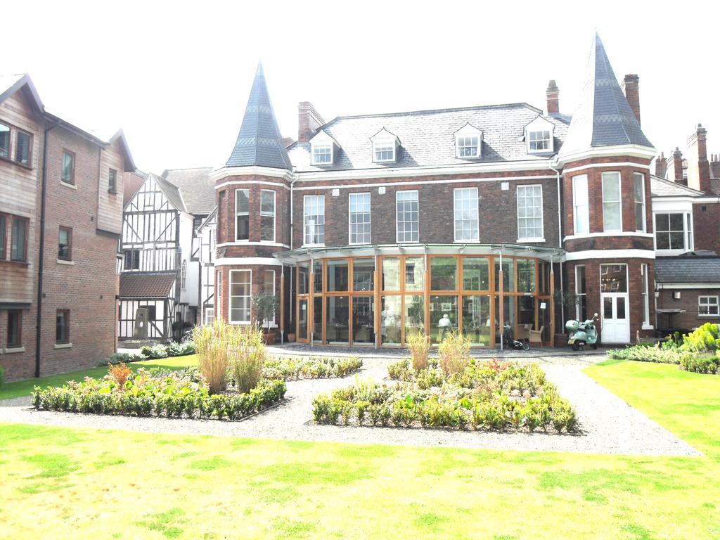 요크 11 Talbot Court 아파트 객실 사진