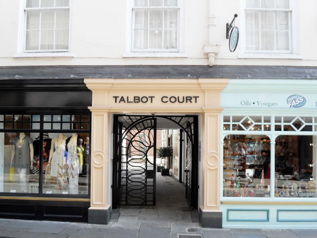 요크 11 Talbot Court 아파트 외부 사진